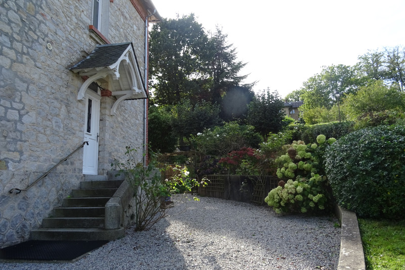 French property for sale in Bagnoles de l'Orne Normandie, Orne - €365,000 - photo 2