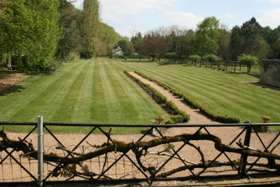 French property for sale in Linières-Bouton, Maine-et-Loire - €572,400 - photo 2