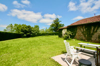 Maison à vendre à Rouzède, Charente - 395.000 € - photo 5