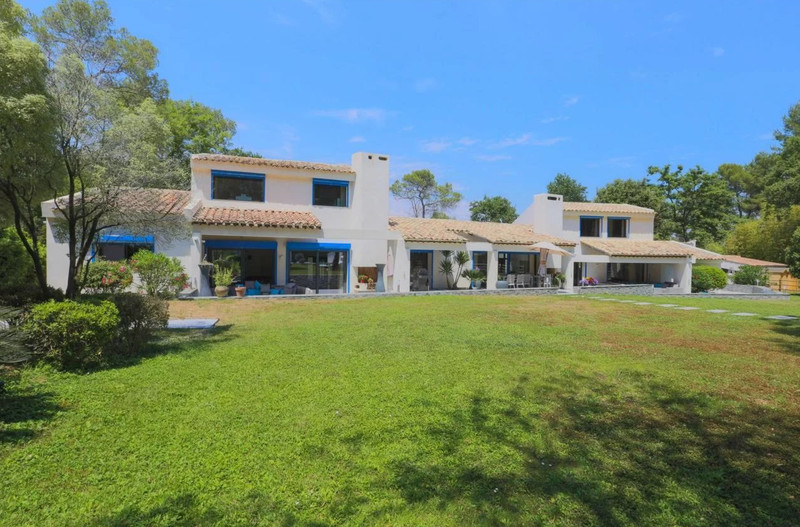 French property for sale in Valbonne, Alpes-Maritimes - €4,900,000 - photo 2