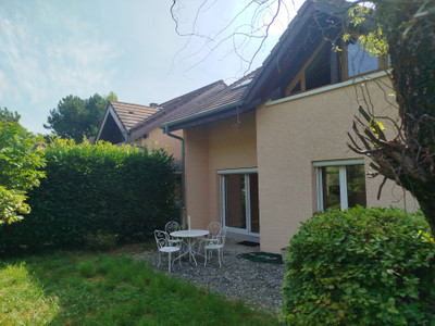 French property for sale in Thoiry, Ain - €457,800 - photo 1