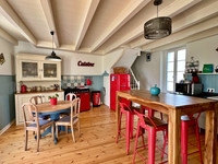Maison à vendre à Jarnac, Charente - 294.250 € - photo 3