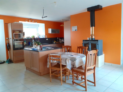 French property for sale in Larchamp, Mayenne - €367,500 - photo 3