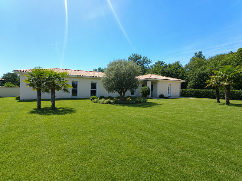 French property for sale in Périgueux, Dordogne - €458,000 - photo 9