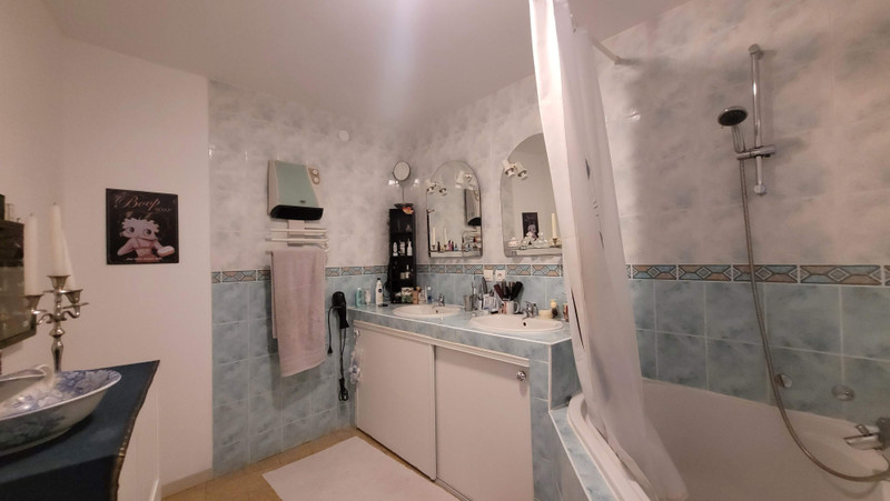 French property for sale in Saint-Laurent-de-la-Salanque, Pyrénées-Orientales - €168,000 - photo 6