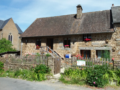 Maison à vendre à La Carneille, Orne, Basse-Normandie, avec Leggett Immobilier