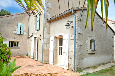 French property for sale in Vianne, Lot-et-Garonne - €295,000 - photo 4