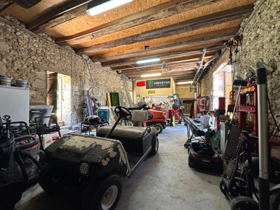 French property for sale in Trélissac, Dordogne - €487,500 - photo 9