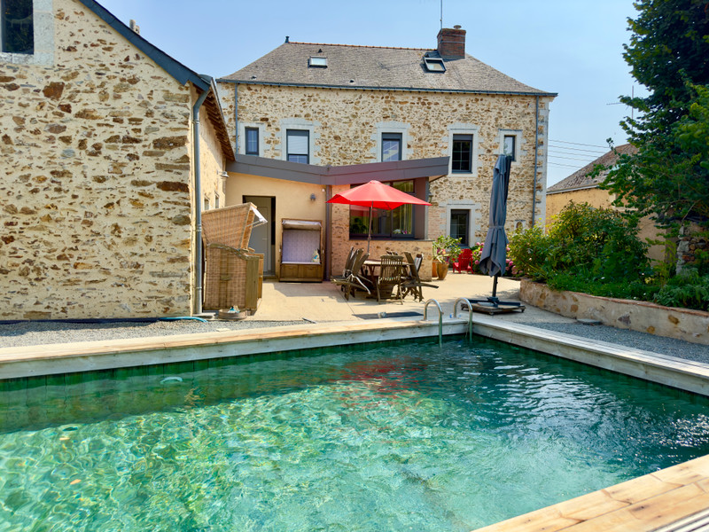 French property for sale in Les Hauts-d'Anjou, Maine-et-Loire - €474,750 - photo 1
