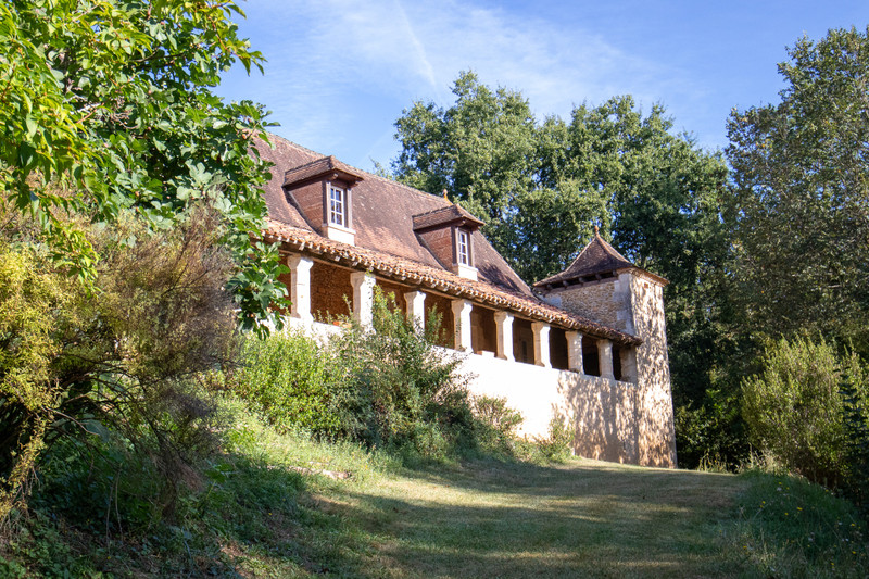 French property for sale in Douville, Dordogne - €474,750 - photo 2