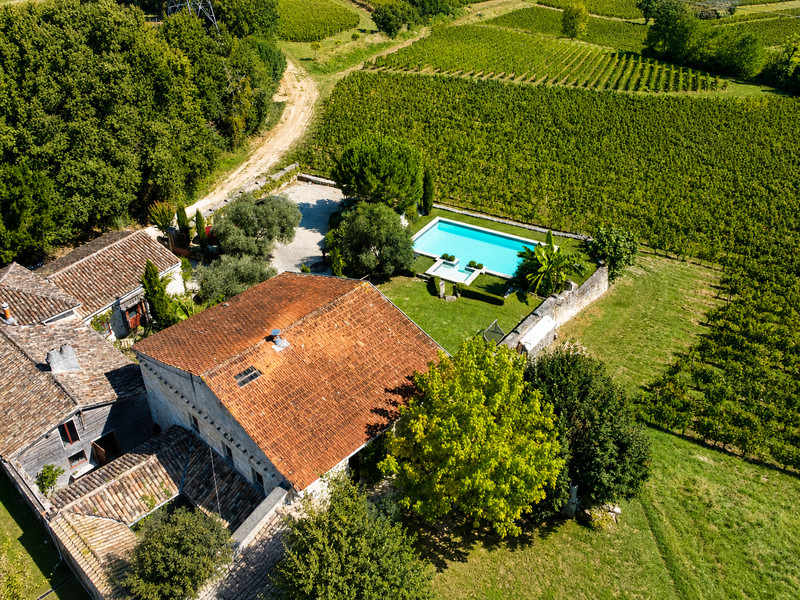 French property for sale in Bourg, Gironde - €799,000 - photo 1