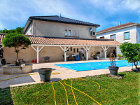 Propriété à vendre à Montaigu-de-Quercy, Tarn-et-Garonne - 330 000 € - photo n°2
