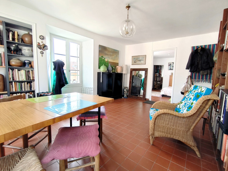 French property for sale in Avignon, Vaucluse - €185,000 - photo 1