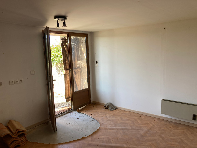 French property for sale in Mauprévoir, Vienne - €50,750 - photo 2