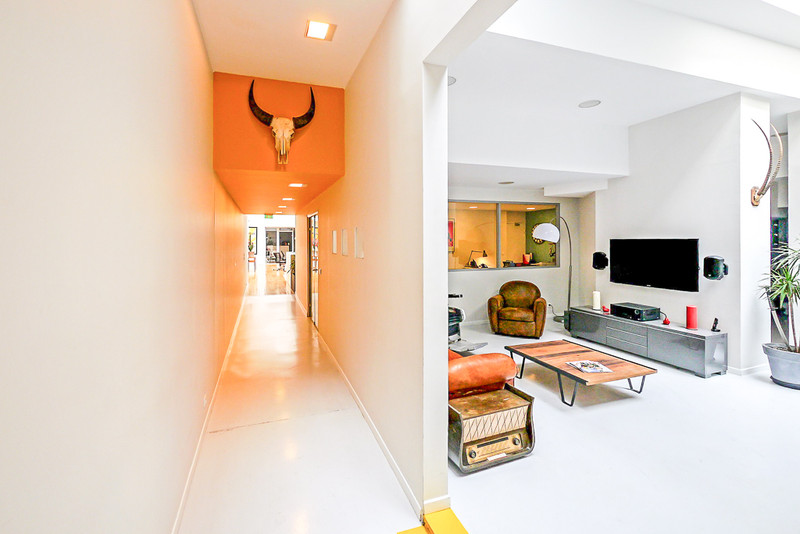 French property for sale in Paris 18e Arrondissement, Paris - €3,750,000 - photo 2