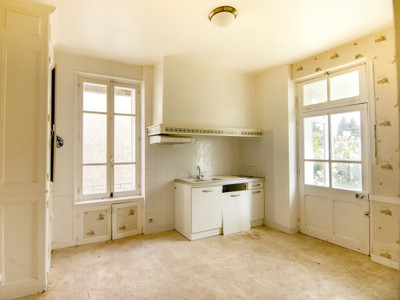 French property for sale in Bellac, Haute-Vienne - €77,000 - photo 2