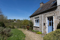 houses and homes for sale inJugon-les-Lacs - Commune nouvelleCôtes-d'Armor Brittany