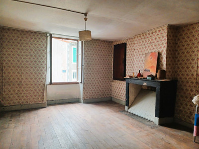 French property for sale in La Mothe-Saint-Héray, Deux-Sèvres - €26,600 - photo 6