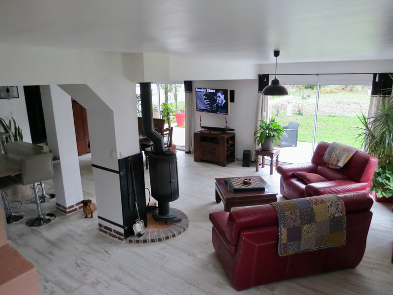 House for sale in Saintes CharenteMaritime Detached house with 3