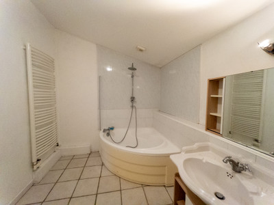 French property for sale in Aubeterre-sur-Dronne, Charente - €214,000 - photo 10