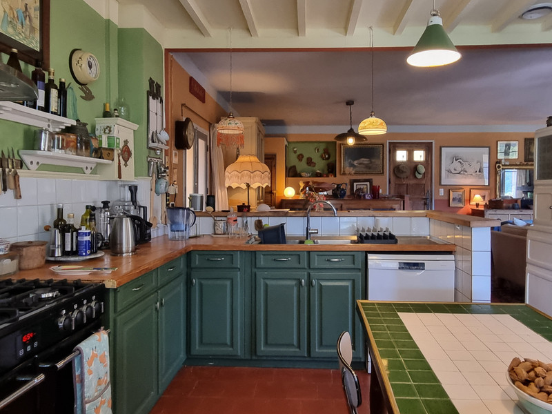 French property for sale in Mons, Hérault - €400,000 - photo 7