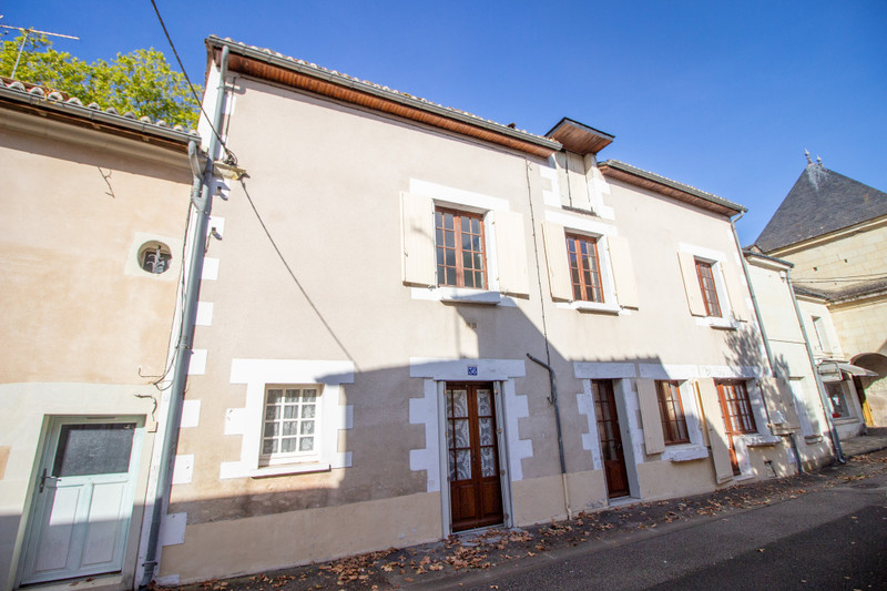 French property for sale in Richelieu, Indre-et-Loire - €101,600 - photo 0