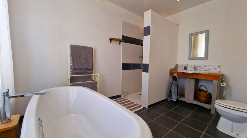 French property for sale in Argeliers, Aude - €295,000 - photo 11