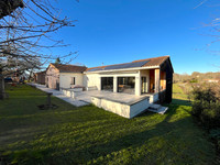 Maison à vendre à Mainzac, Charente - 251.450 € - photo 1