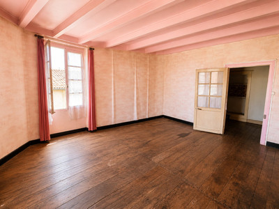 French property for sale in Chassiecq, Charente - €70,000 - photo 12