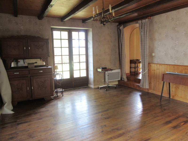 House for sale in ChâteauGarnier Vienne UNDER OFFER! Fantastic opportunity to update this