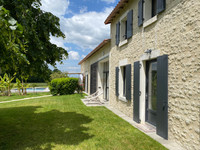 Maison à vendre à Barbezieux-Saint-Hilaire, Charente - 530 000 € - photo 2