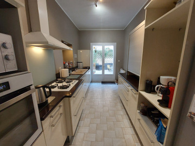 French property for sale in Angoulême, Charente - €451,500 - photo 5