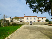 houses and homes for sale inSainte-MêmeCharente-Maritime Poitou_Charentes