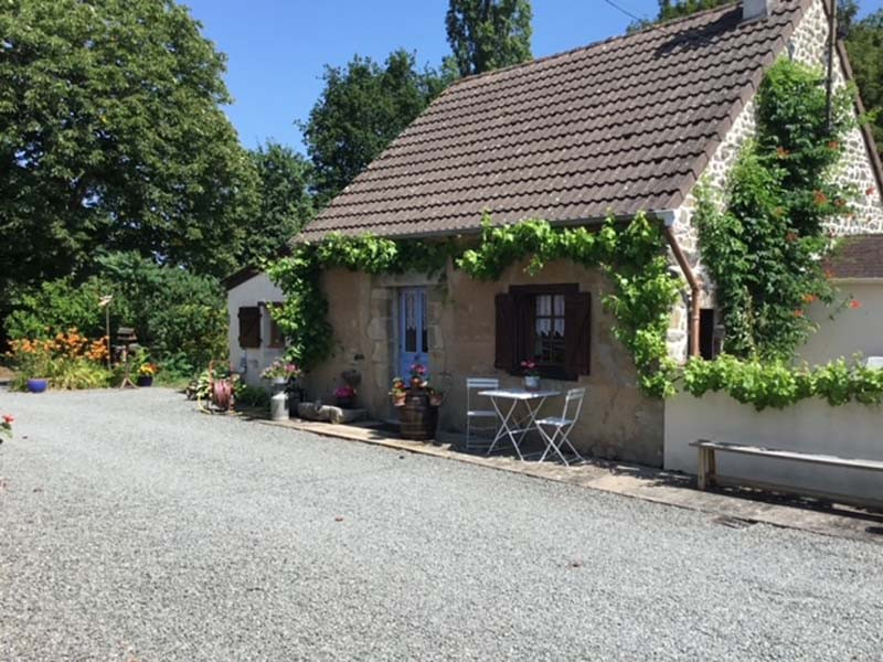 French property for sale in Feusines, Indre - &#8364;205,200 - photo 9