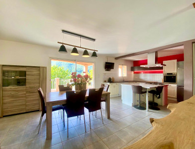 French property for sale in Saint-Florent-sur-Auzonnet, Gard - €365,000 - photo 3