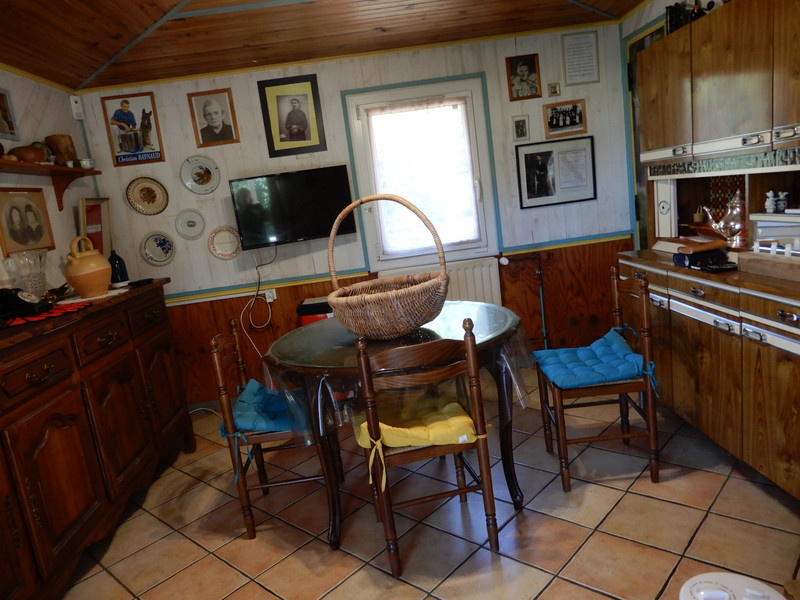 French property for sale in Montembœuf, Charente - €77,000 - photo 9
