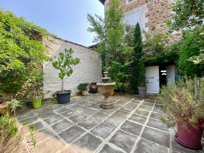 French property for sale in Rochechouart, Haute-Vienne - €249,500 - photo 3