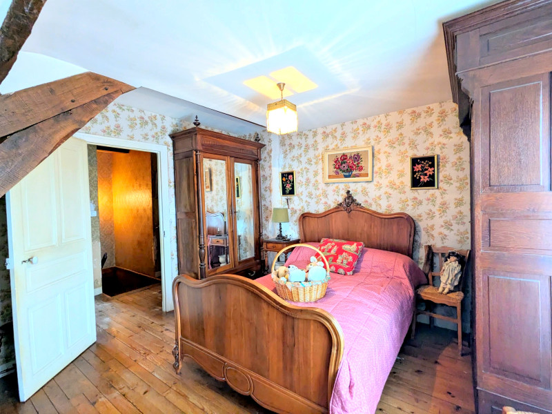 French property for sale in Arnac-Pompadour, Corrèze - €144,000 - photo 6