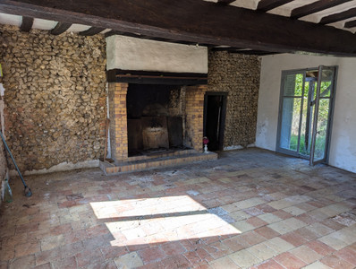 French property for sale in Nogent-le-Bernard, Sarthe - €90,000 - photo 4