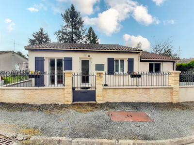 Maison à vendre à Fossemagne, Dordogne, Aquitaine, avec Leggett Immobilier
