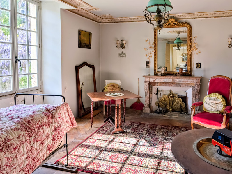 French property for sale in Nogent-le-Bernard, Sarthe - €444,000 - photo 3