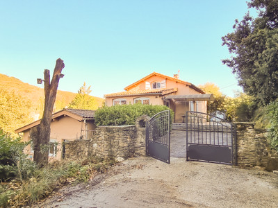 Maison à vendre à Lamalou-les-Bains, Hérault, Languedoc-Roussillon, avec Leggett Immobilier
