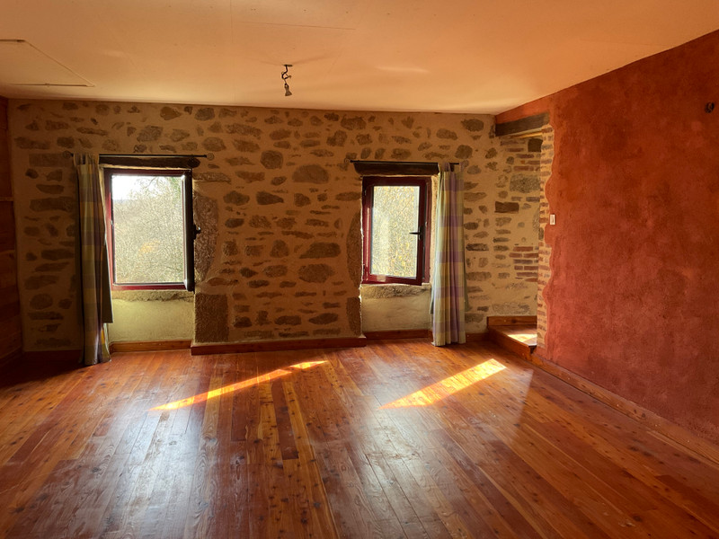 French property for sale in Chavanat, Creuse - €109,000 - photo 4