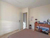 Propriété à vendre à Valréas, Vaucluse - 305 000 € - photo n°10