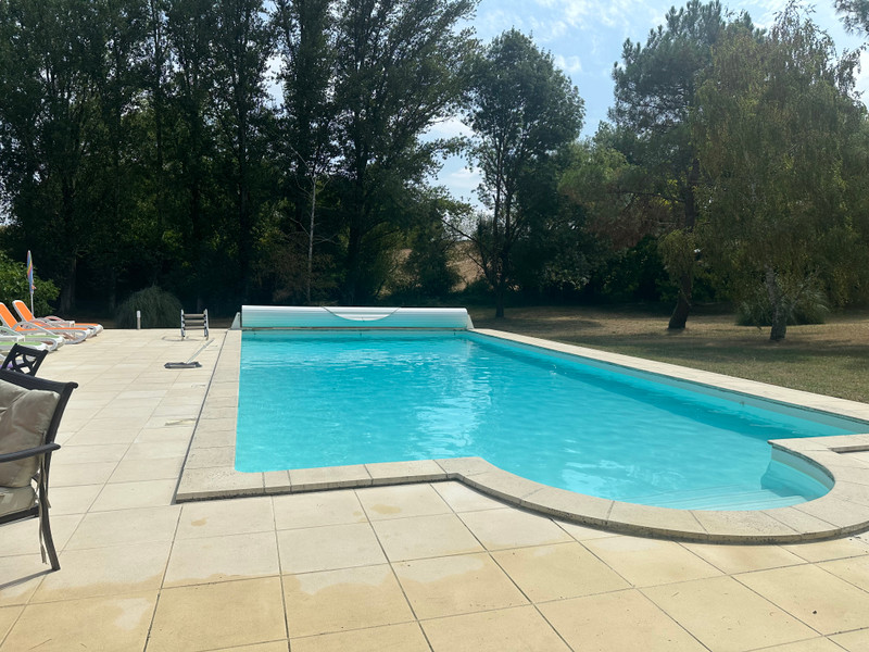 French property for sale in Clairac, Lot-et-Garonne - €295,000 - photo 1
