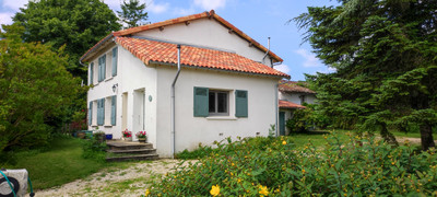 French property for sale in Chaunay, Vienne - €184,999 - photo 1