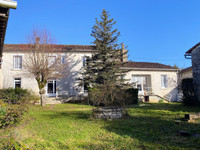 Maison à vendre à Valence, Charente - 177.980 € - photo 1
