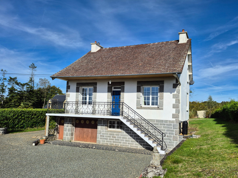 French property for sale in Duault, Côtes-d'Armor - €152,600 - photo 0