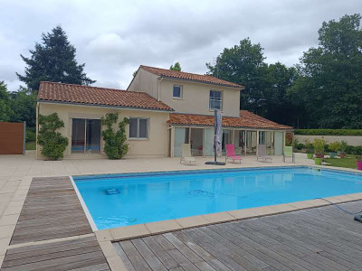 French property for sale in Coutras, Gironde - €795,000 - photo 8