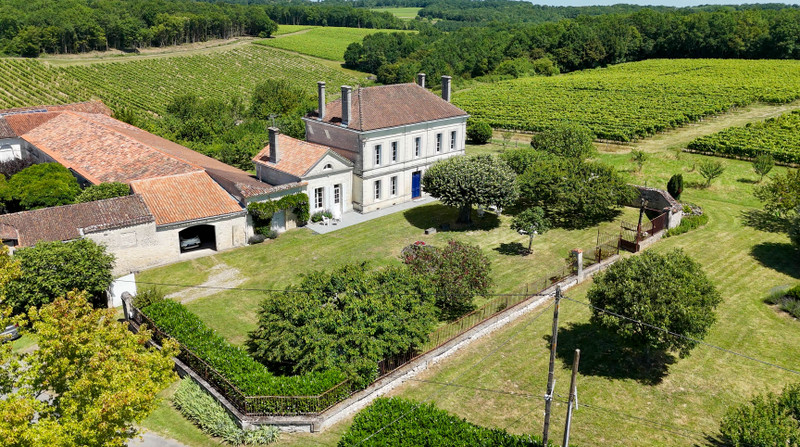 Propriété à vendre à Louzac-Saint-André, Charente - 535 000 €